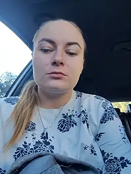 ElenaMaeer online show from 09.26.25