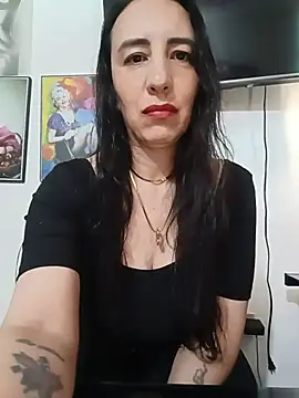 christine-x online show from 08.04.26