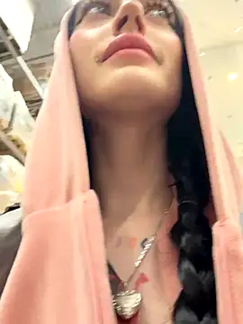 Melissa crazy online show from 11.15.25