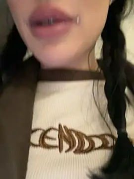 Melissa crazy online show from 04.18.26