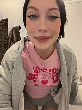 Melissa crazy online show from 05.26.26