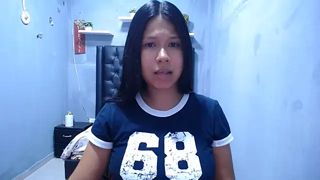 Letty Plugxo online show from 06.02.26