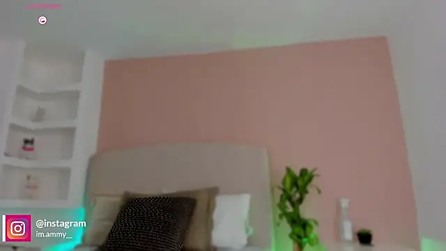 Snapshot of Ammy_xx chatting on 05.12.26 Ammy xx online show from 05.12.26