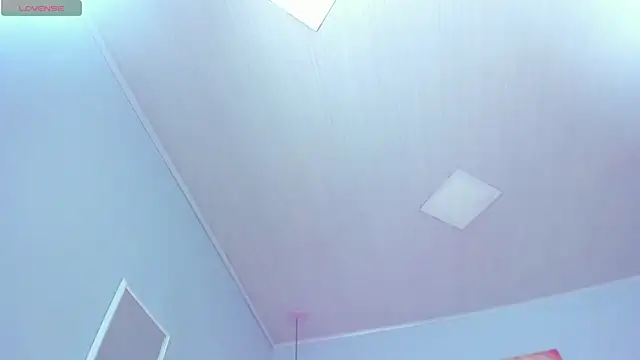 Snapshot of ScarletGV chatting on 02.08.25 ScarletGV online show from 02.08.25