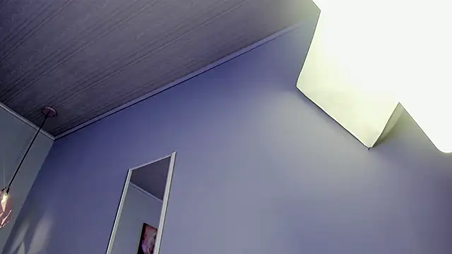 Snapshot of ScarletGV chatting on 09.11.25 ScarletGV online show from 09.11.25