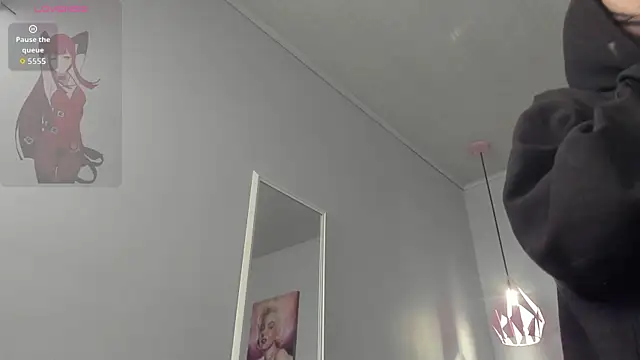 Snapshot of ScarletGV chatting on 02.14.26 ScarletGV online show from 02.14.26