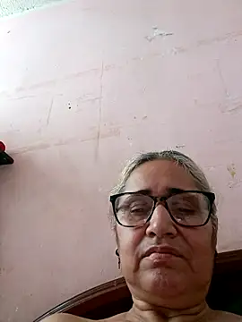  candi online show from 09.11.25