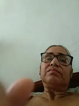 Snapshot of _candi chatting on 06.23.26 candi online show from 06.23.26