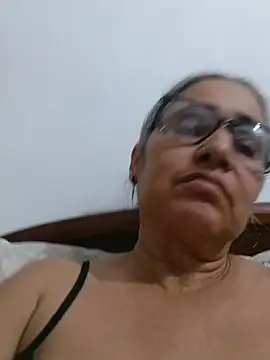 Snapshot of _candi chatting on 06.24.26 candi online show from 06.24.26