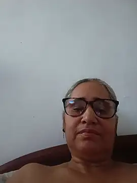 Snapshot of _candi chatting on 06.30.26 candi online show from 06.30.26
