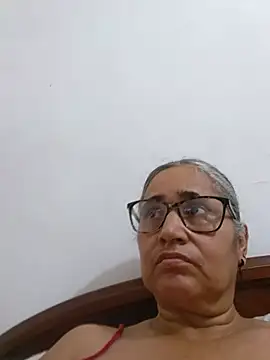 Snapshot of _candi chatting on 07.01.26 candi online show from 07.01.26