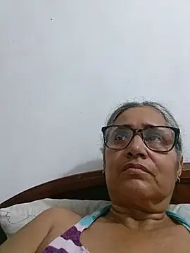 Snapshot of _candi chatting on 07.02.26 candi online show from 07.02.26