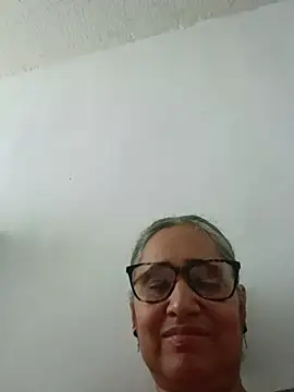 Snapshot of _candi chatting on 07.05.26 candi online show from 07.05.26