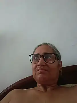 Snapshot of _candi chatting on 07.10.26 candi online show from 07.10.26