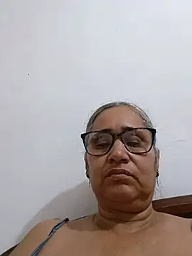 Snapshot of _candi chatting on 07.14.26 candi online show from 07.14.26
