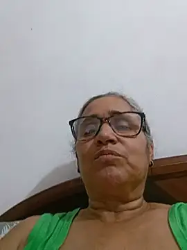 Snapshot of _candi chatting on 07.20.26 candi online show from 07.20.26