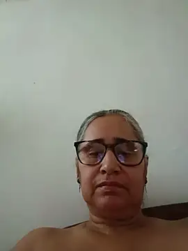 Snapshot of _candi chatting on 07.21.26 candi online show from 07.21.26