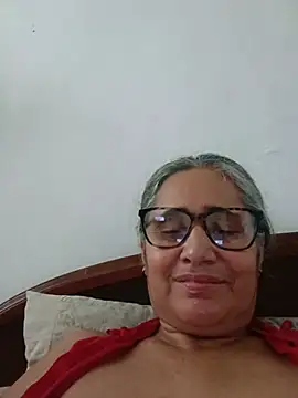 Snapshot of _candi chatting on 07.28.26 candi online show from 07.28.26