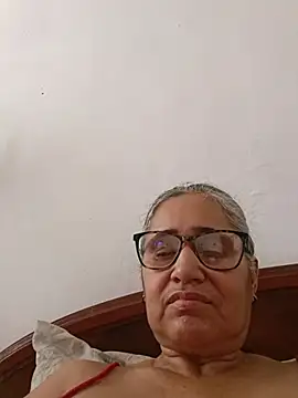 Snapshot of _candi chatting on 07.30.26 candi online show from 07.30.26