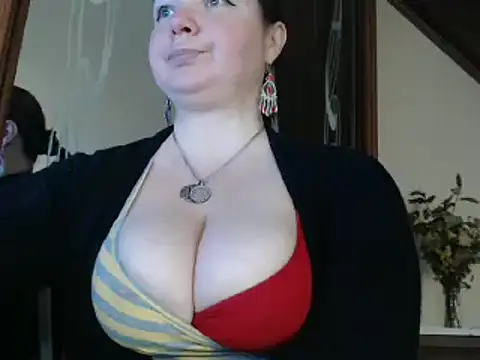 amorelara online show from 02.10.25