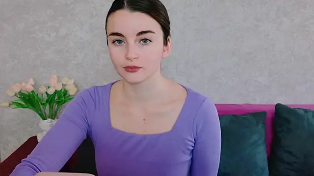 Snapshot of Miss_Arwen chatting on 11.17.25 Miss Arwen online show from 11.17.25