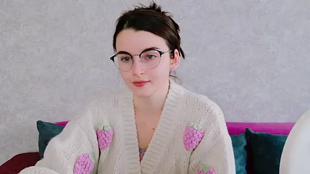 Miss Arwen online show from 12.01.25