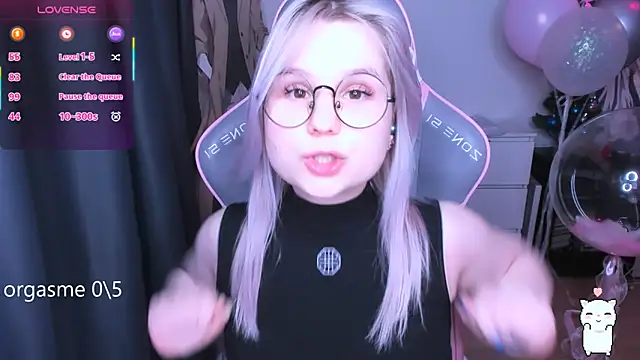 Snapshot of miray_kuriyama123 chatting on 02.13.26 miray kuriyama123 online show from 02.13.26