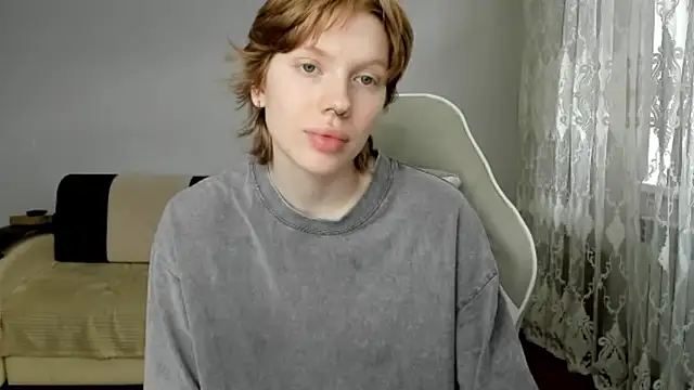 StellaDavis online show from 06.05.26
