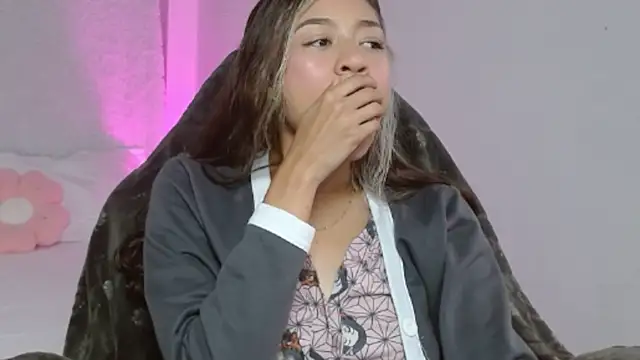 hantonella  online show from 02.19.26