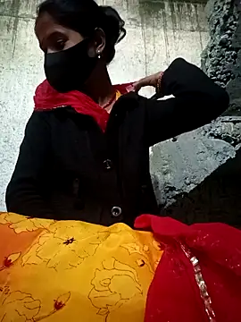 Snapshot of Anushka_Ji chatting on 11.19.25 Anushka Ji online show from 11.19.25