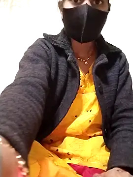 Snapshot of Anushka_Ji chatting on 12.01.25 Anushka Ji online show from 12.01.25