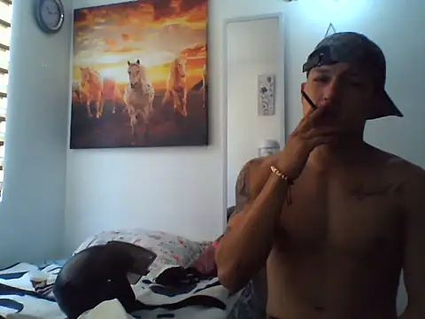 Snapshot of Pharaon_71 chatting on 02.10.25 Pharaon 71 online show from 02.10.25