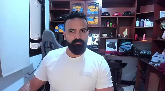 Snapshot of Drako_Argentii chatting on 01.03.25 Drako Argentii online show from 01.03.25