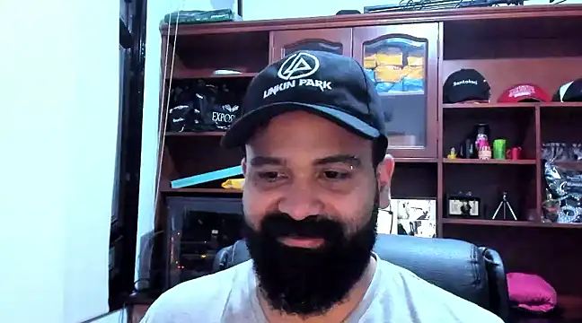 Snapshot of Drako_Argentii chatting on 01.31.25 Drako Argentii online show from 01.31.25