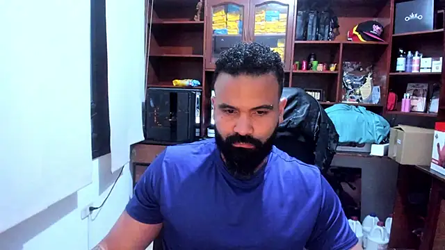 Snapshot of Drako_Argentii chatting on 03.05.25 Drako Argentii online show from 03.05.25