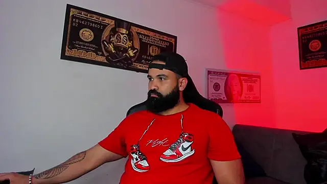 Snapshot of Drako_Argentii chatting on 03.19.25 Drako Argentii online show from 03.19.25