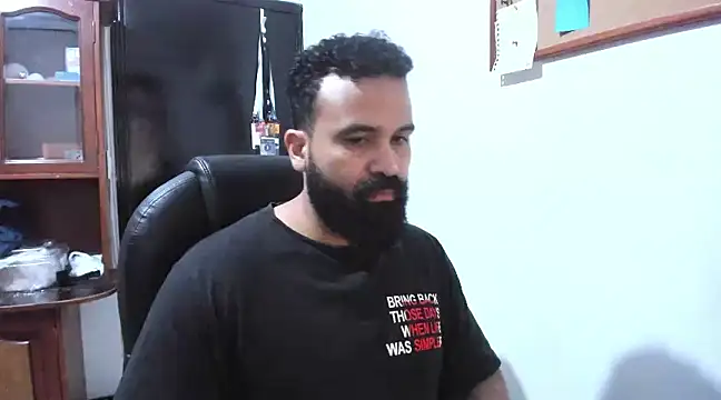 Snapshot of Drako_Argentii chatting on 03.19.25 Drako Argentii online show from 03.19.25