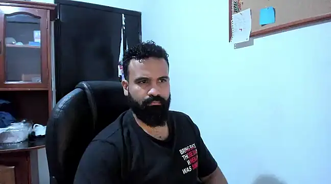 Snapshot of Drako_Argentii chatting on 03.19.25 Drako Argentii online show from 03.19.25