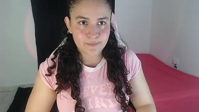 Snapshot of diana_fitass chatting on 06.23.26 diana fitass online show from 06.23.26