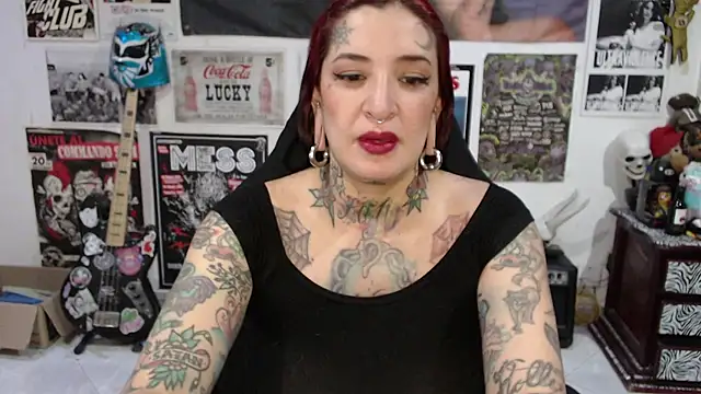 Snapshot of Rollyderolandia666 chatting on 07.24.26 Rollyderolandia666 online show from 07.24.26