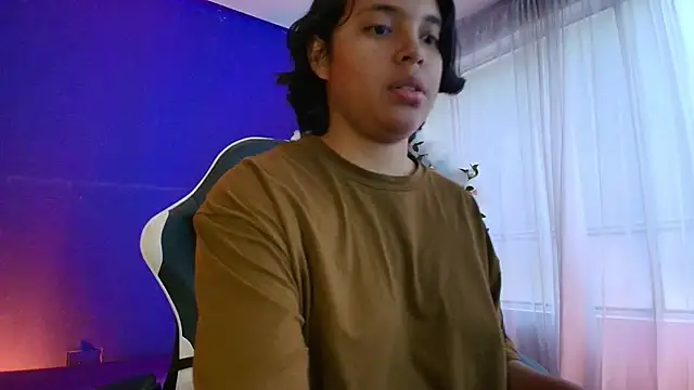 Emmapark  online show from 03.15.26