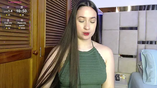 sofiaduque 26 online show from 05.04.26