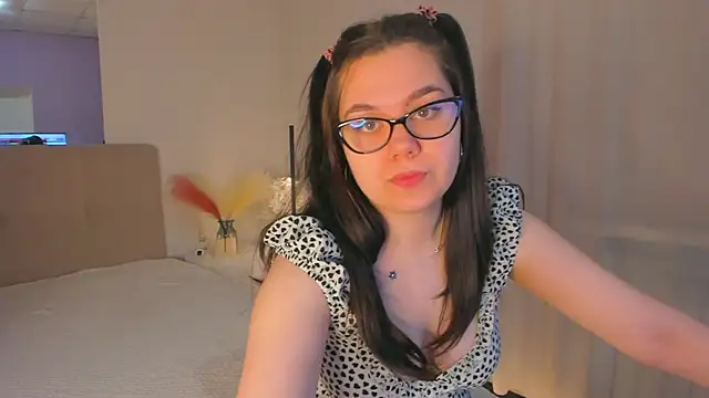 SelenaaSky online show from 01.23.25