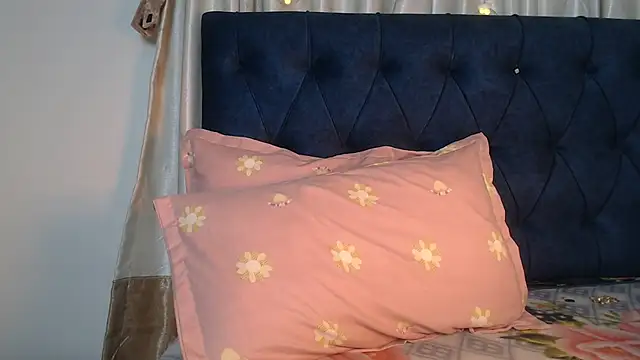 Jen jennyy1 online show from 01.22.25