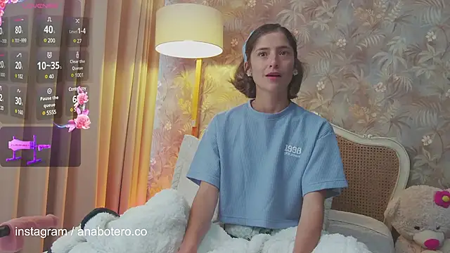 KittyAna online show from 01.11.25