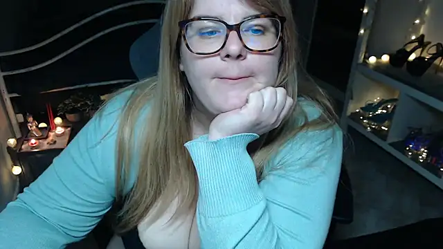 ZoeyLey online show from 03.27.26