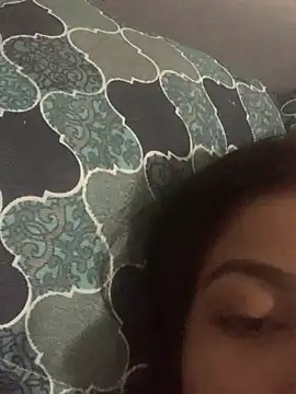 Snapshot of Julinhasz chatting on 02.12.25 Julinhasz online show from 02.12.25