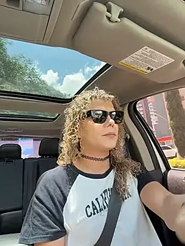 Georgiafox online show from 10.02.25