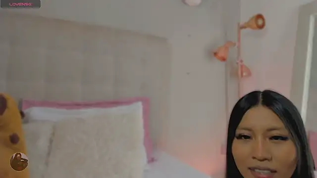 Snapshot of nakamura_sam chatting on 03.18.26 nakamura sam online show from 03.18.26