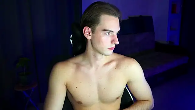 Snapshot of Litmate chatting on 10.18.25 Litmate online show from 10.18.25